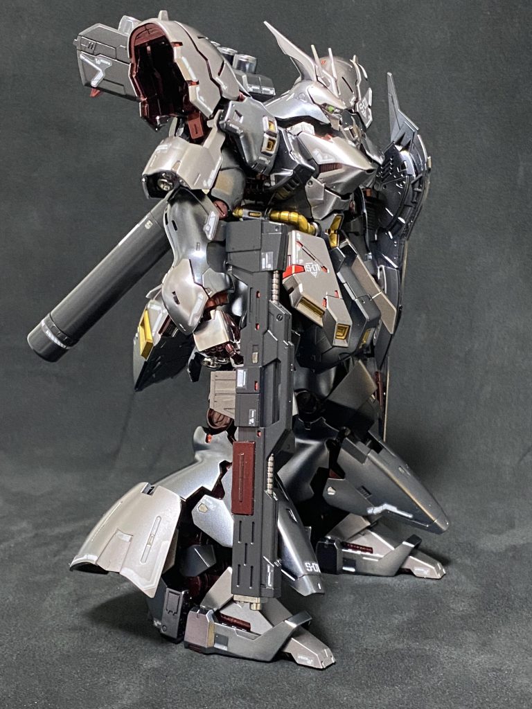 まー総じて飾るにはナカナカな仕上がりになったのでヨキカナ！んーMGは何色にしたら良いのかな？