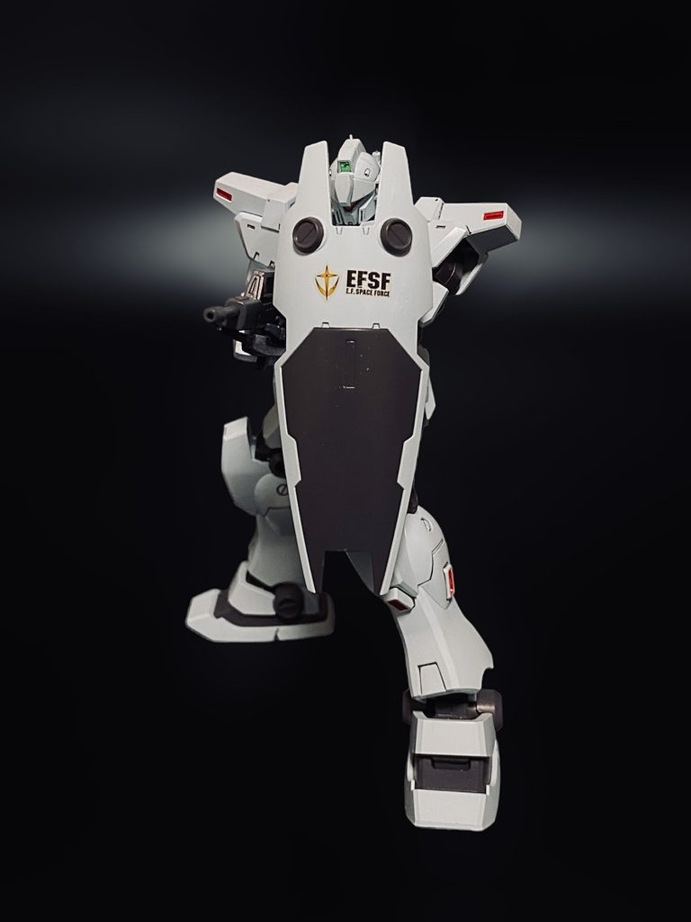 今回、しまってあったのを引っ張り出してきて撮影しましたが、あちこち壊れてたり合わせ目が開いてしまったり…そのままですが😅