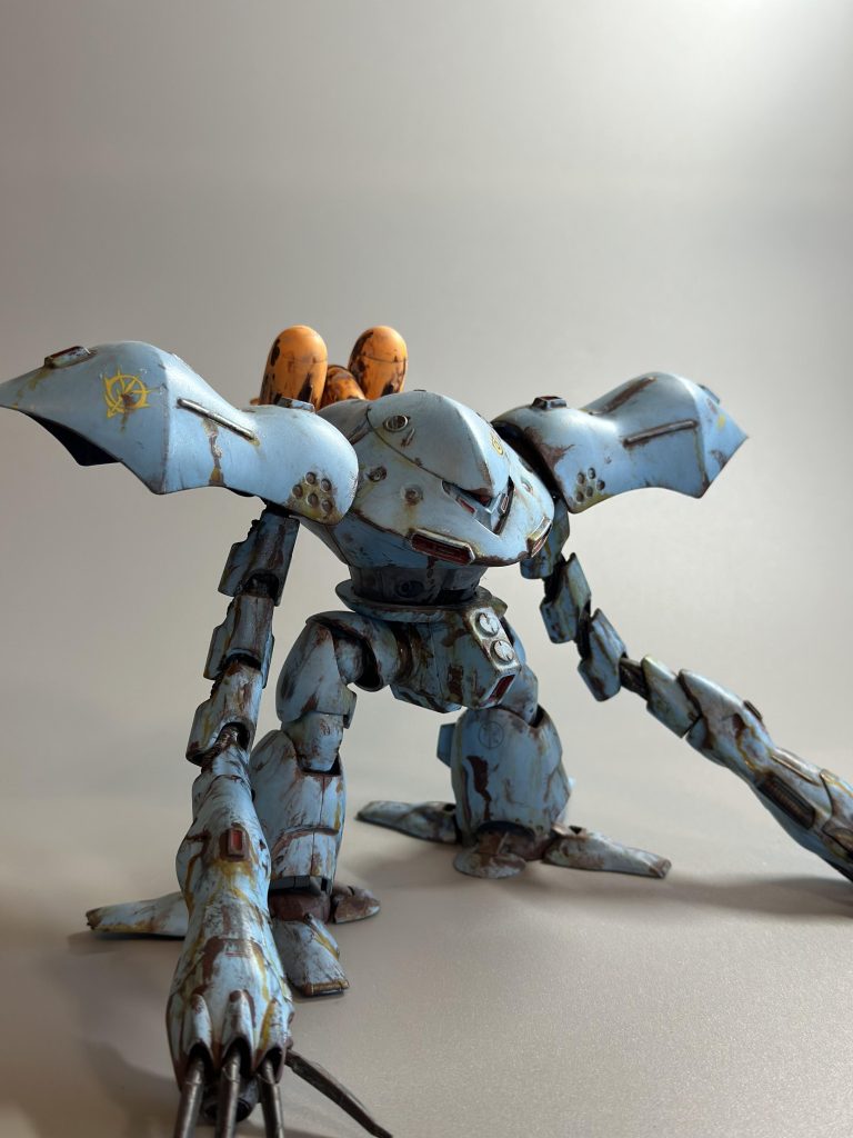 使われなくなって放置された感じも表現出来て良いです。