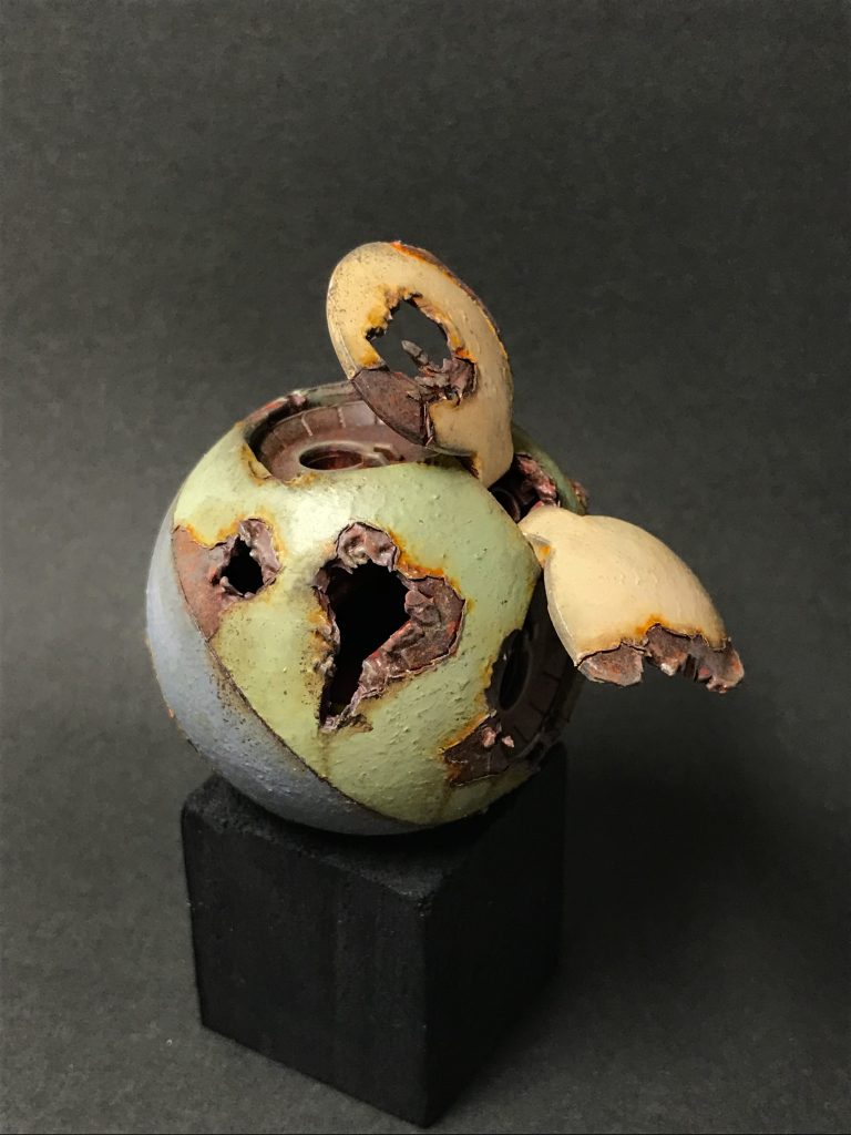 　色はなんとなく錆が似合いそうなユニコーンのズゴック風にしました。