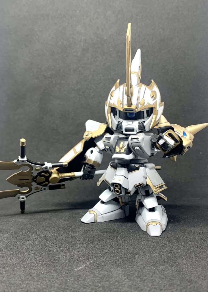 両肩カバーは幅詰してあります足と胴は2mm延長しています