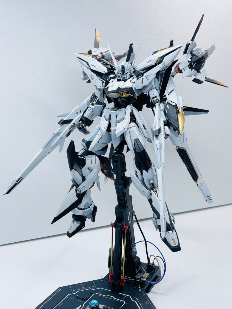 エクリプスガンダム＝ブラン｜cafe_cafeさんのガンプラ作品｜GUNSTA（ガンスタ）