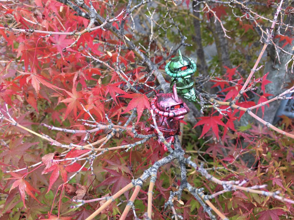 ザクランデブー紅葉迷彩、深緑迷彩–3枚目/制作者：@bongeshiki1