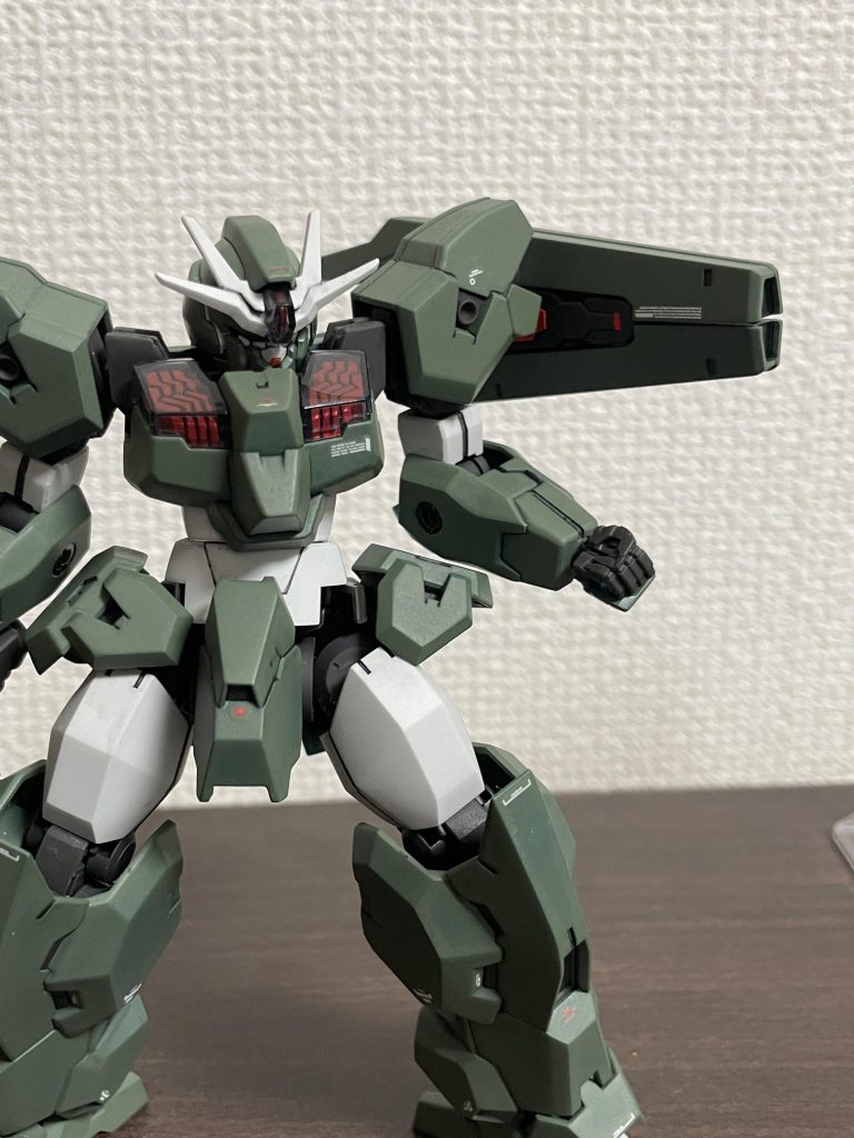 そして、MSディープグリーンをダメ元でかぶせたら奇跡の青みの入ったグリーンになりました！