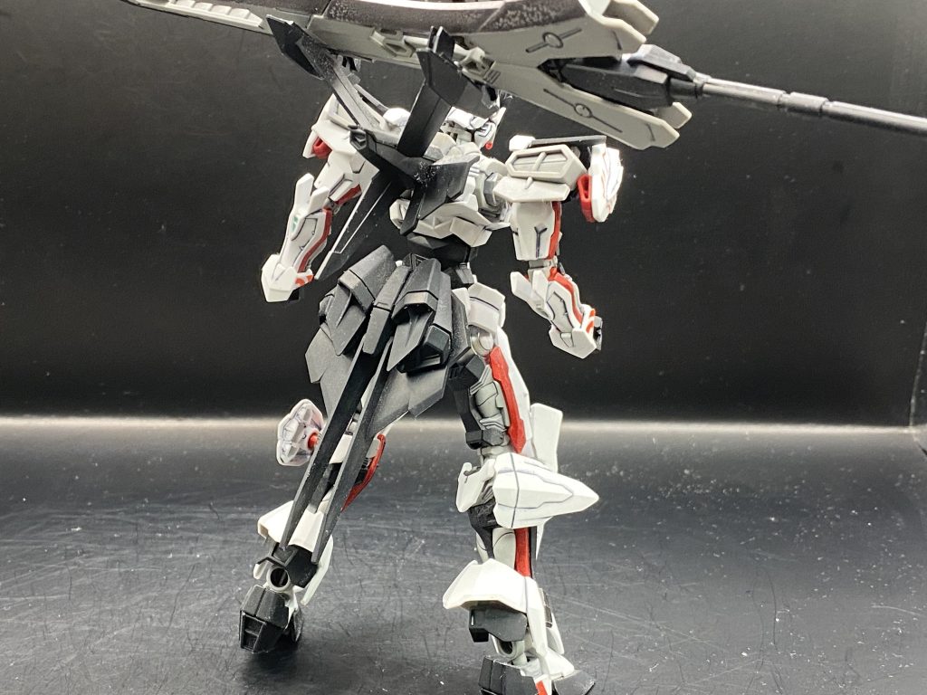 全身を前後から武装が色々な武装2分割できるとはいえロードロングソードのみという漢仕様