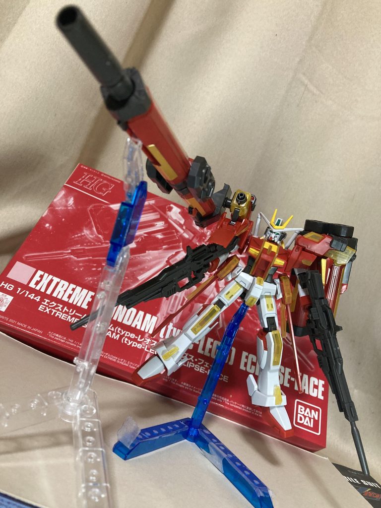 長い武器はロマンあって好みだけど、流石にこの長さは保持するの大変やねん