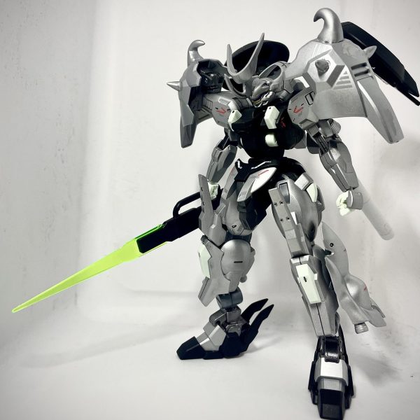 ダリルバルデ白銀