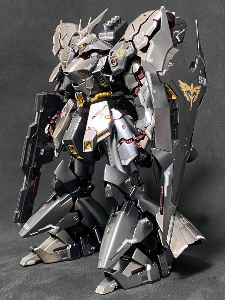 市販のデカールを使おうかとおもってましたが付属のリアルスティックデカールのデザインがなかなか俊逸だったんで全貼り！シール痕さえ脳内補正すればカッコいいジャマイカ！