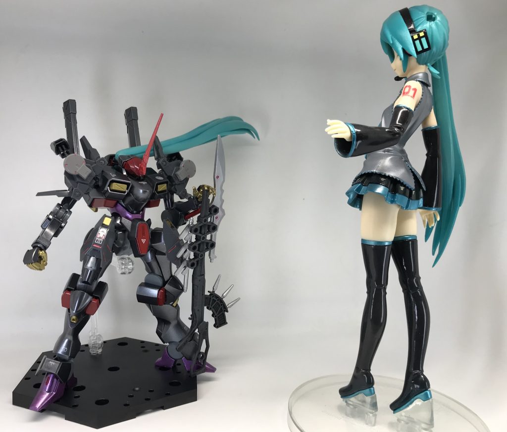 ミク「ねぇ、私の髪返してくれない?私は奥様のものだからバレたら1週間夕食なしの刑だよ?」ザウォート「は、はい!今すぐに!!ですので奥様にはご内密に……」