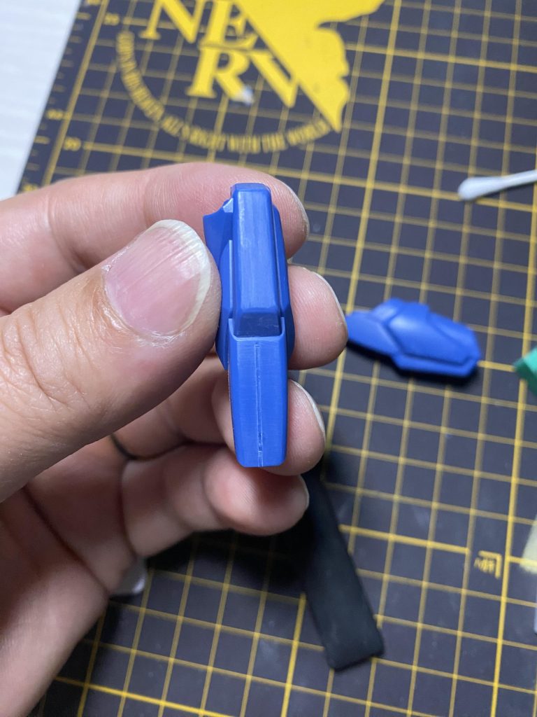 バックパックの合わせ目処理一部は段落ちモールド化しましたが、裏側だったため完成したら殆ど見えませんw