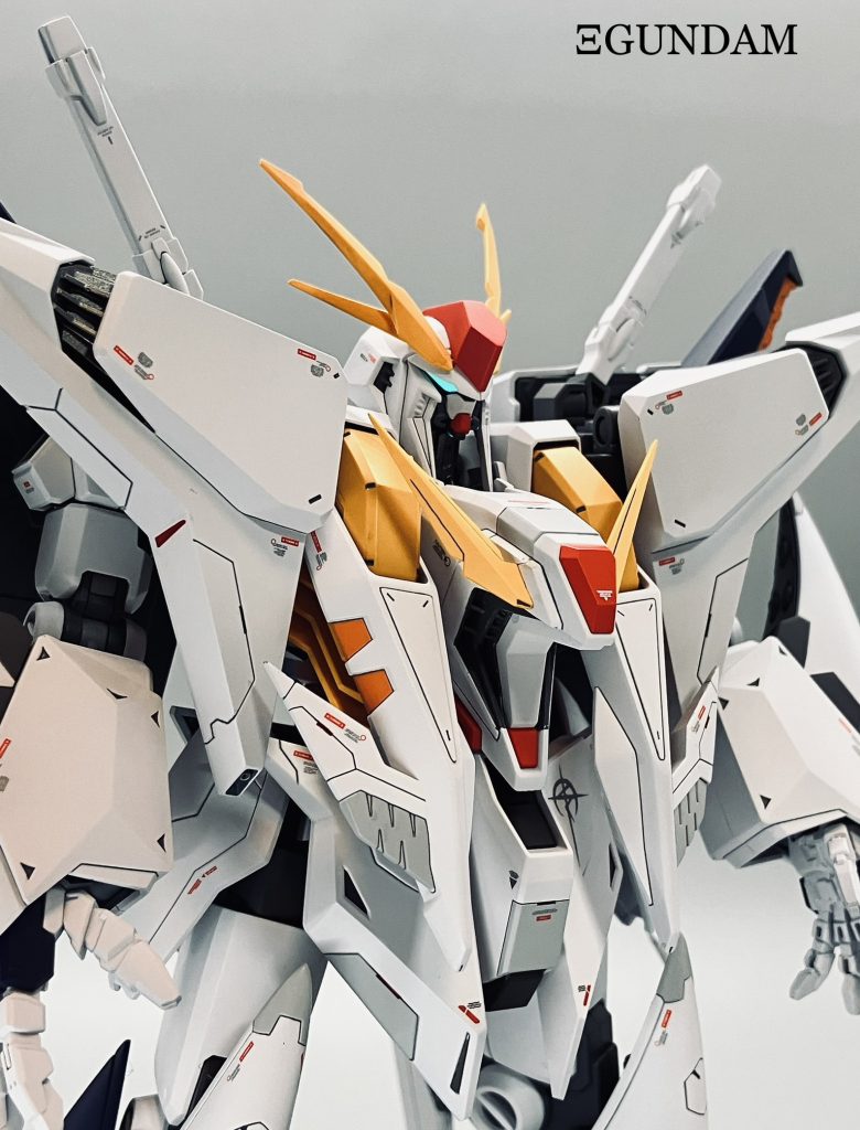 全般のデカールはハサウェイ用のデカールです。後ハイキューパーツデカールも多少使用。全体のクリアはガイアノーツのセミグロスクリアー半艶消し仕上げです。最後まで観ていただきありがとうございます。