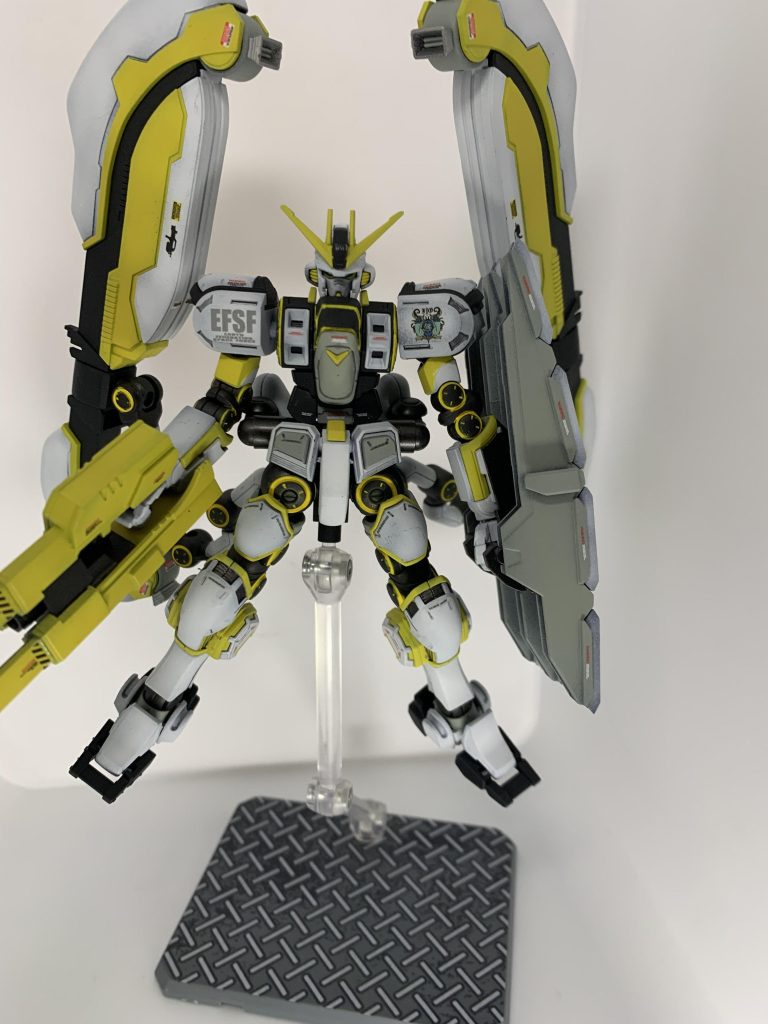 黄色の色分けはエナメルカラーで。なかなか大変でした笑 