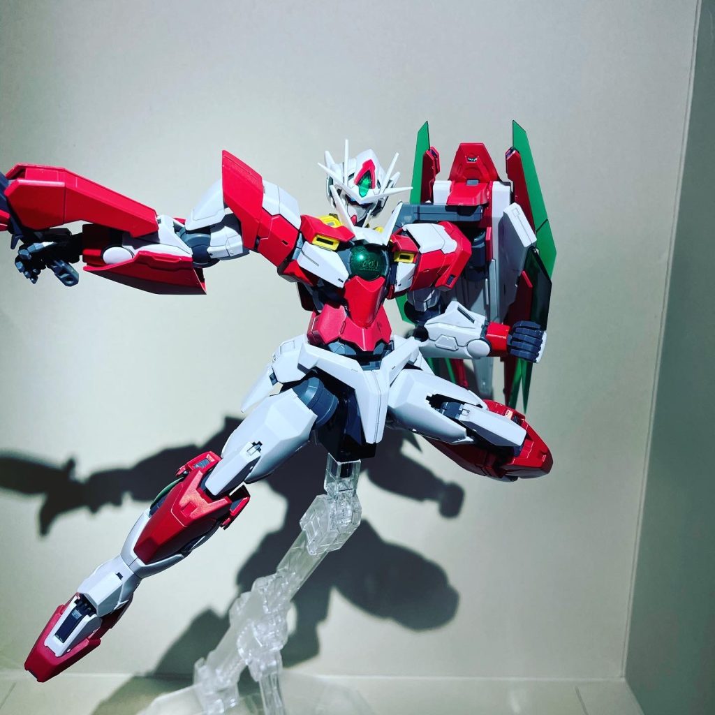 各部パーツは揃っていたので青のパーツのみ分解し塗装しました