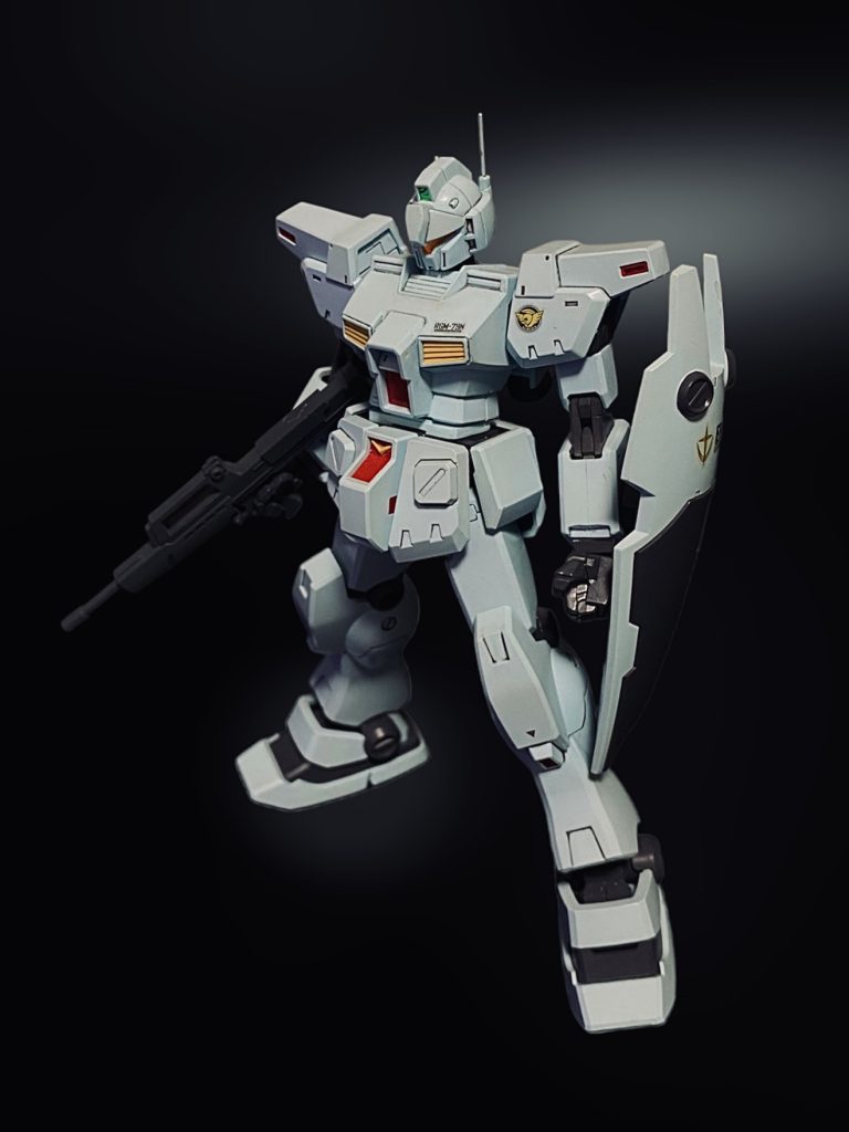 腹部と首、太ももで延長工作してます。なんとなく線の細いジムカスタムになってしまいました💦