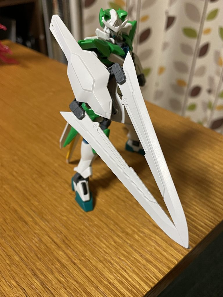 ガンダムクイーンズナイト–3枚目/制作者：Salieri