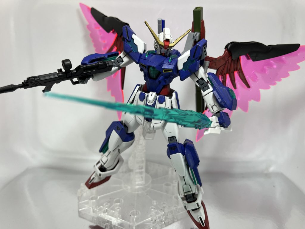 光の翼&ビームサーベルシン『もう何も奪わせない！運命は俺が切り拓く！