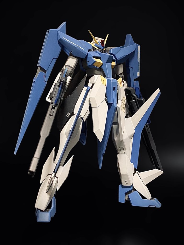 羽のついたガンダムは嫌いだ…とか言ってた割に、ダブルオーにはドップリハマった記憶があります。