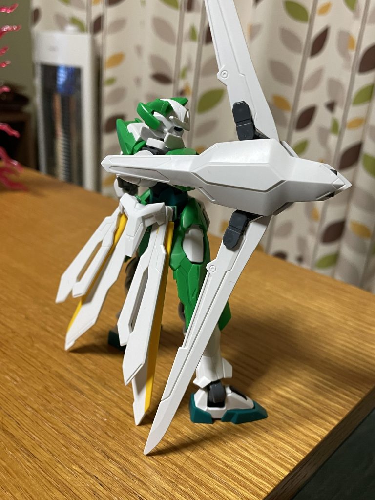 ガンダムクイーンズナイト–2枚目/制作者：Salieri