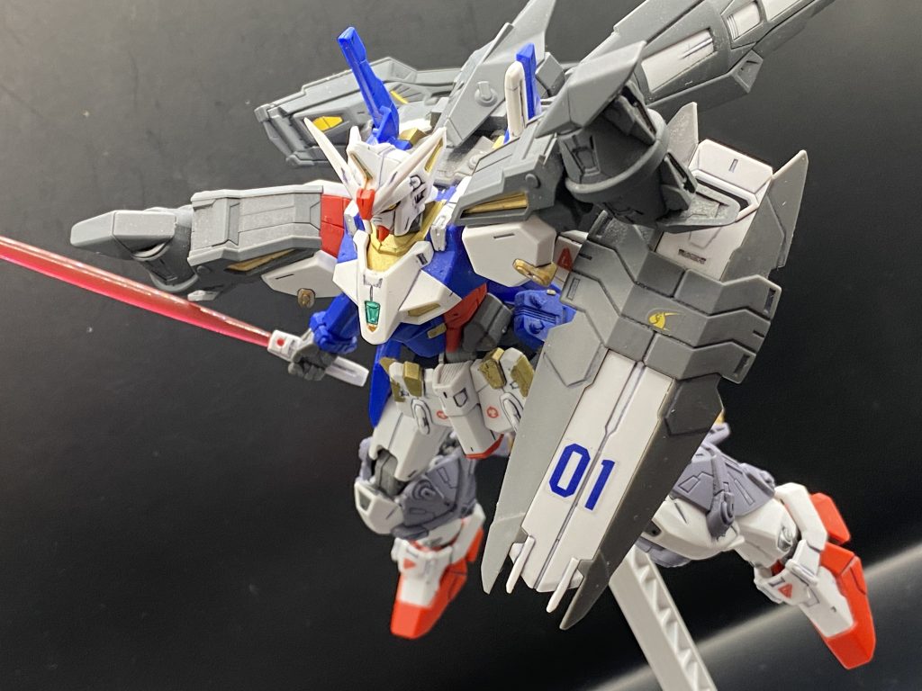 アサルトブースターのみにブースターはフレキシブルに動くのでこれだけでもなかなかに迫力があります