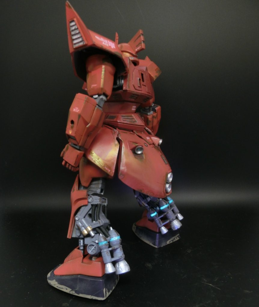 ver.1は脹脛のみ内部にメカ