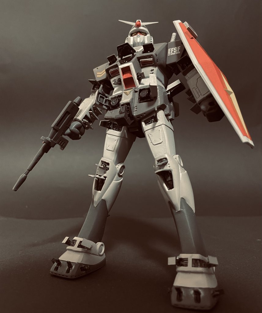 やはり粗が目立ちますが1/144スケールの限界に挑戦しました。