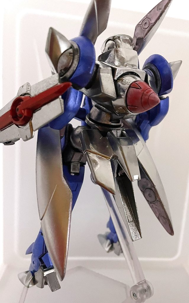 反省点として関節部分の保護が十分にできてなく、膝の可動域がなくなってしまったため、マスキングで次回以降気をつけていこうと思います。