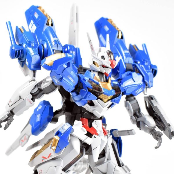 ガンダムエアリアル改修後　ガンダムエアリアル　ガンダムルブリス ガンダム・エアリアル（改修型）｜機動戦士ガンダム 水星の魔女