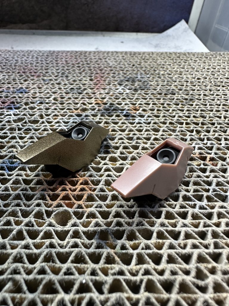 左面出し塗装右未処理違いが、分かるかな?