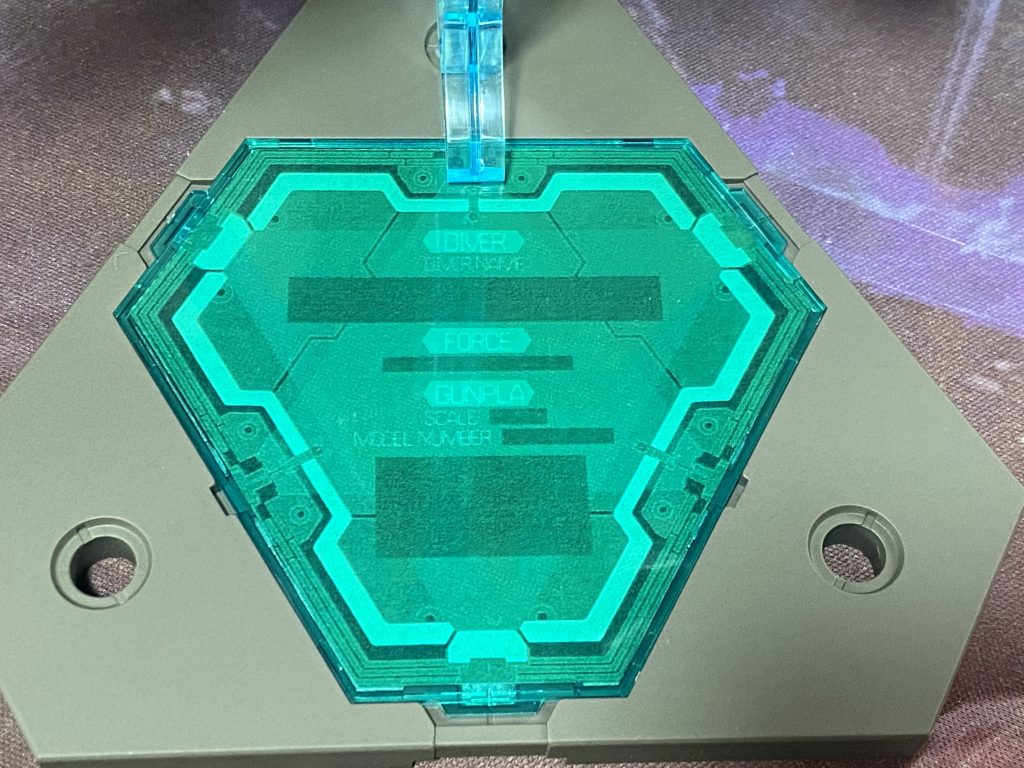 折角なのでスタンドはダイバーギアを使用つや消しを厚めに吹いてマットな質感を強めにしました