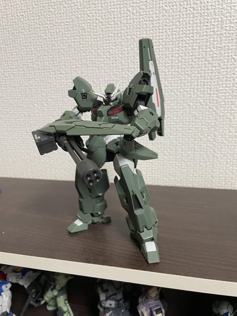 納刀ポーズ　では、製作工程を少し記録したのでご覧ください。