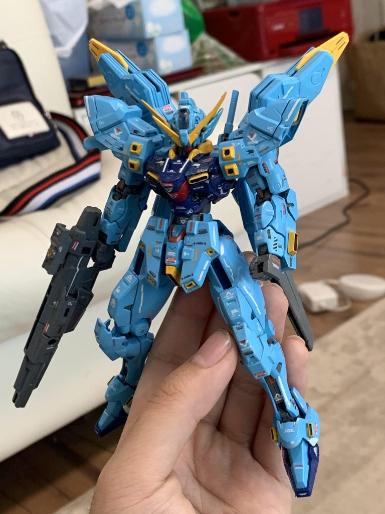 というわけで(どういうわけで)今回、ヒュッ…なんとかさんを参考にしましたがオリジナル設定を入れ完成!ここからまた武装が改良されていきます☺️お楽しみに!ではでは!