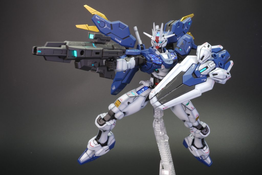 よくある？射撃ポーズです。