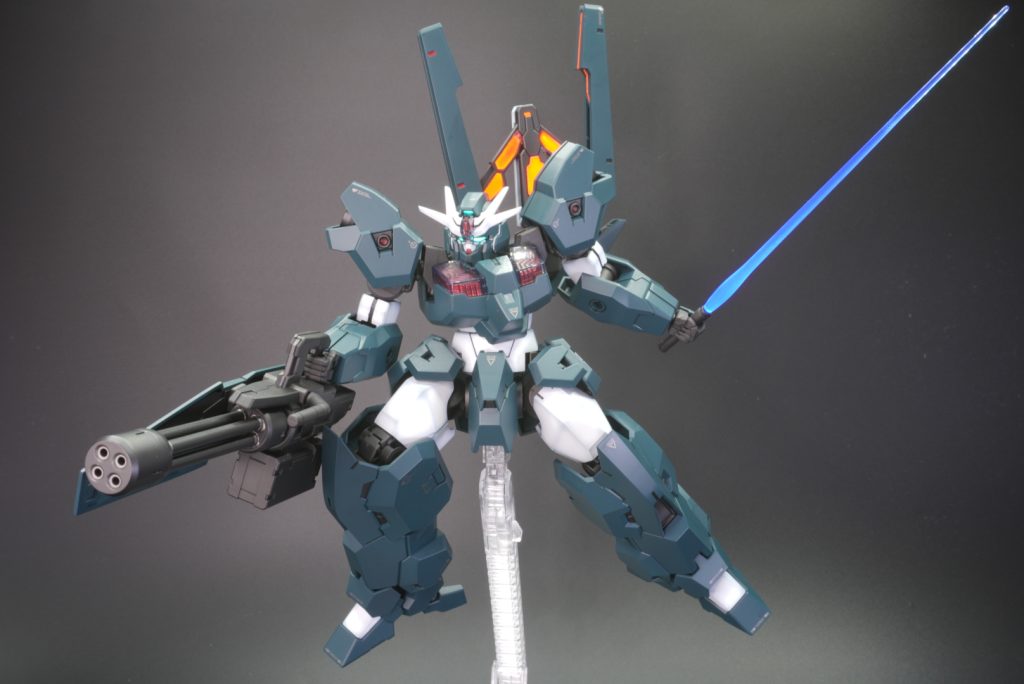 パッケージにあるポーズをすると写真がうまく取れない…良いレンズがあればもう少し改善出来るかも知れませんが…ご覧頂きありがとうございました。