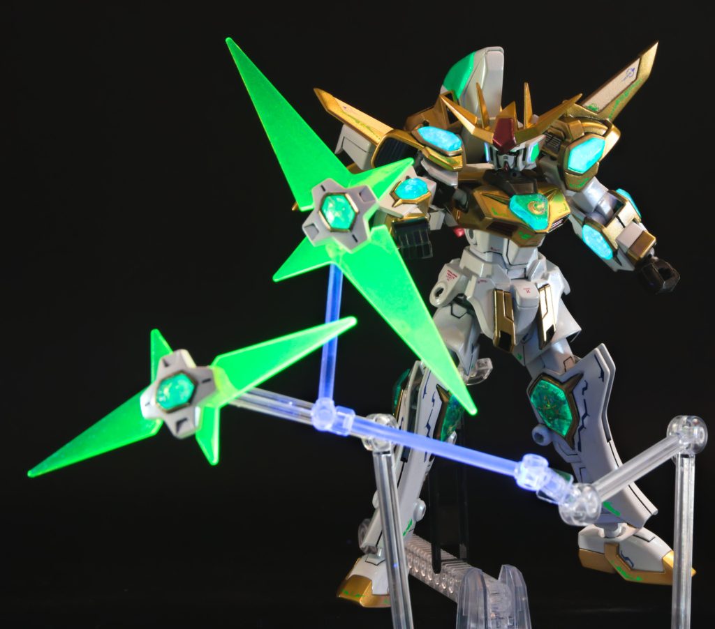 SDBF スターウイニングガンダム(ゴールド&レジン)–2枚目/制作者:@akiatom
