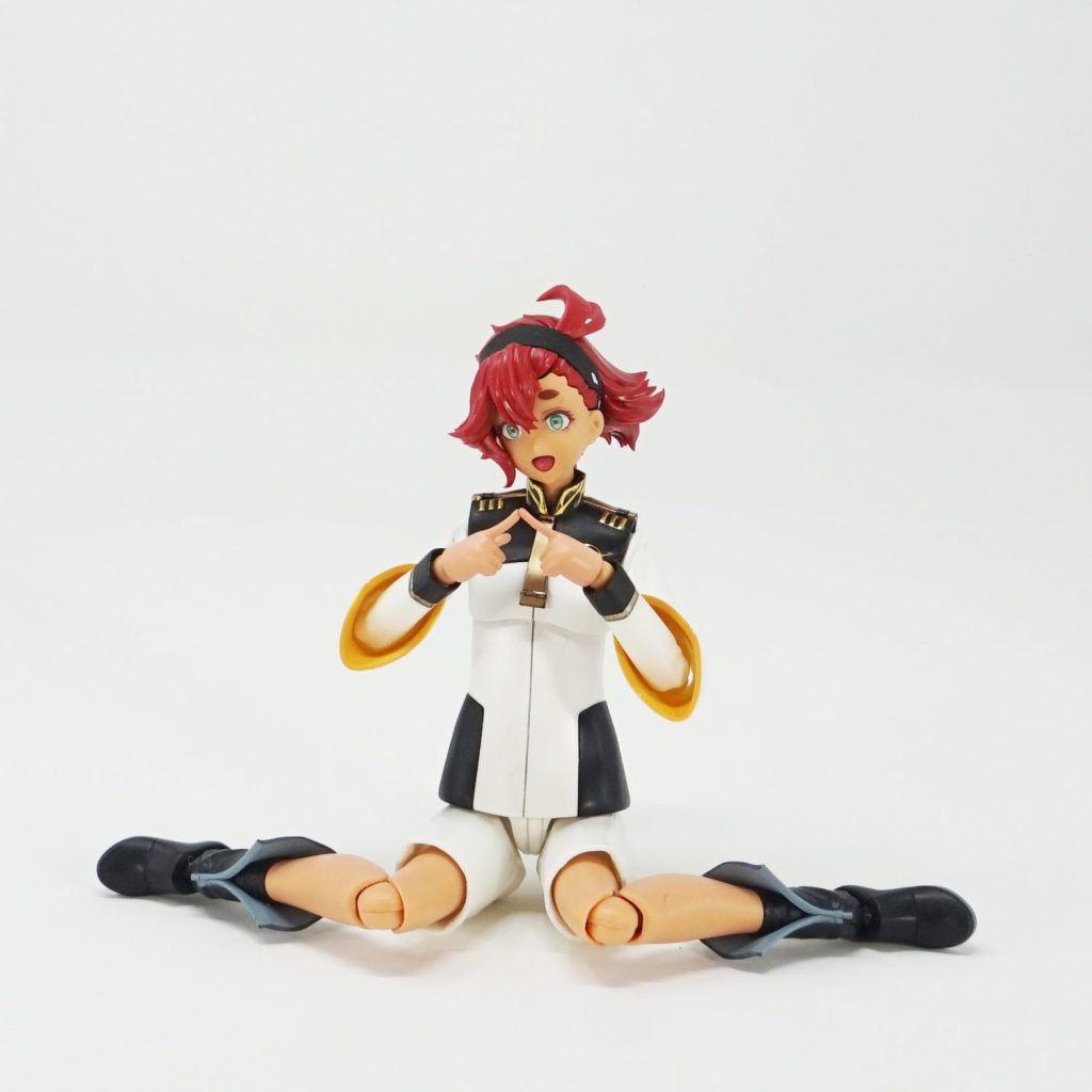 指差し手首は30MSオプションハンドのものです。フレームアームズガールカラーのプラスチックブラウンフレッシュをベースに、ブラウンを加えながら色味を調整して、成型色とほぼ同じにできました。余った塗料を脚のゲート跡隠しにも吹いています。