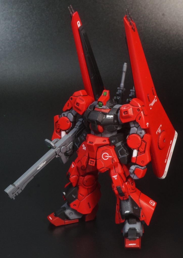 市販のコーションデカールなどでマーキング、エナメルでスミ入れ、艶消しトップコート仕上げ