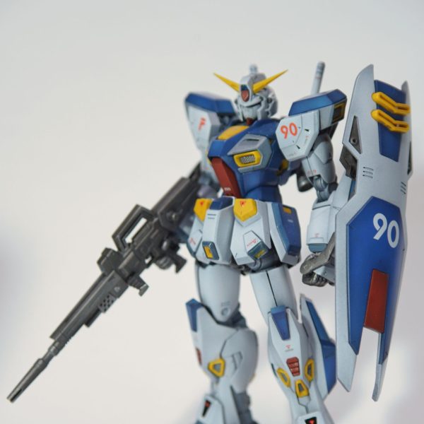 ガンダムF90
