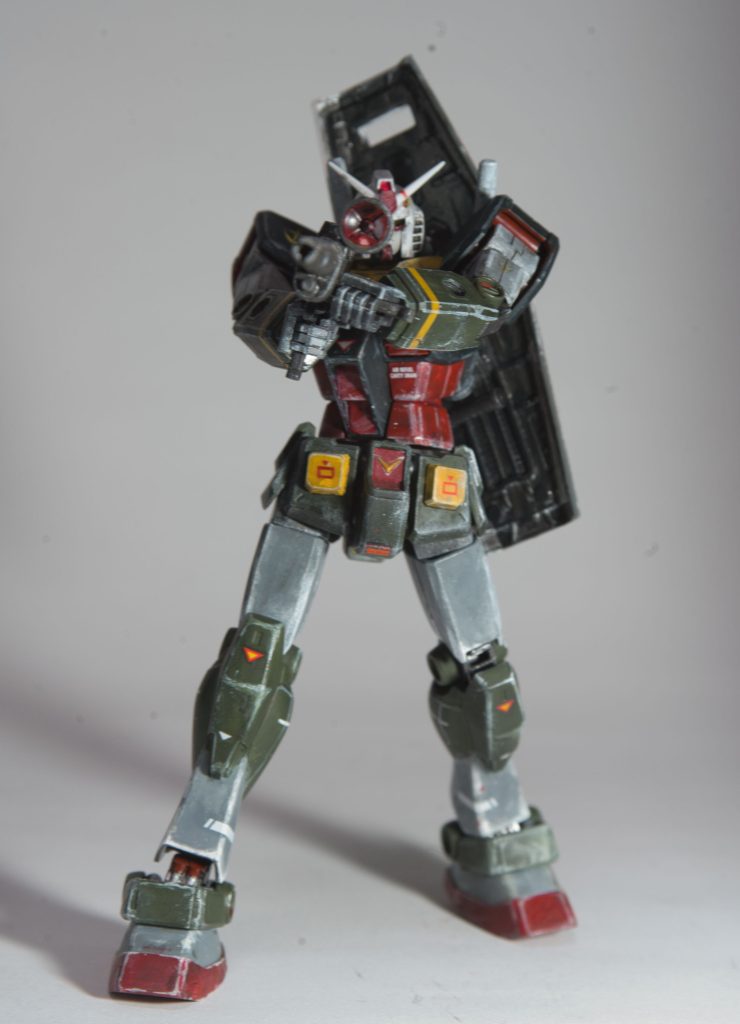 映画ガンダム一作目のポスター風。