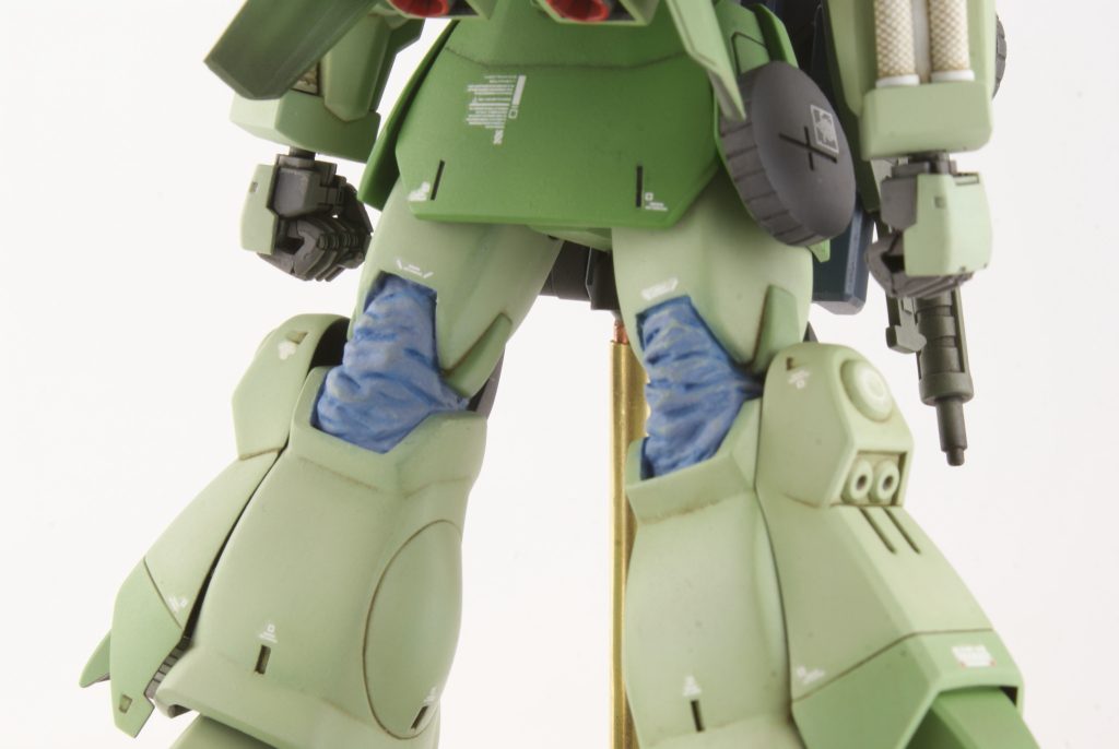 Joint covers are sculpted with Aves' Epoxy.