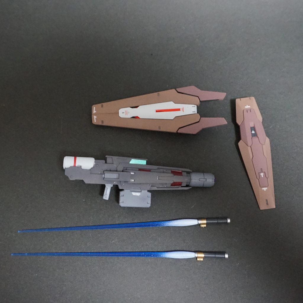 HG ガンダムルブリスソーン–5枚目/制作者：@Under_NM_Design