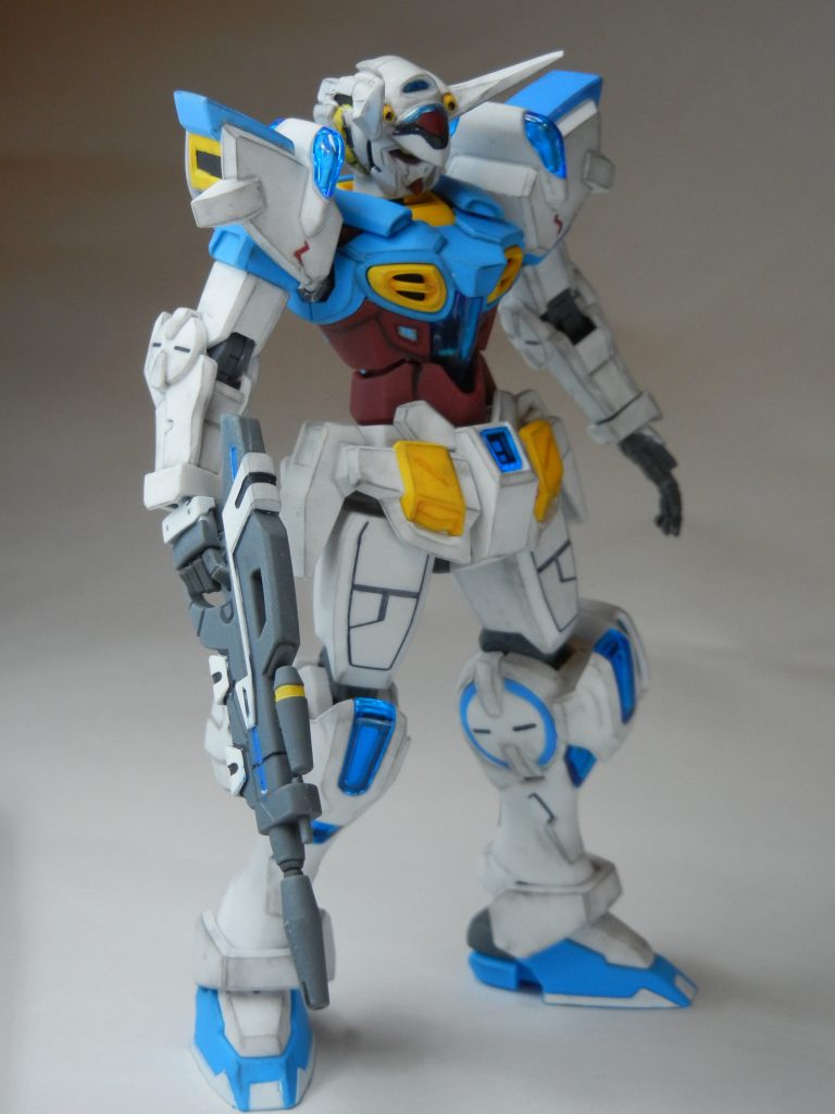 マスク周辺を改修し、キツ目の顔に✨