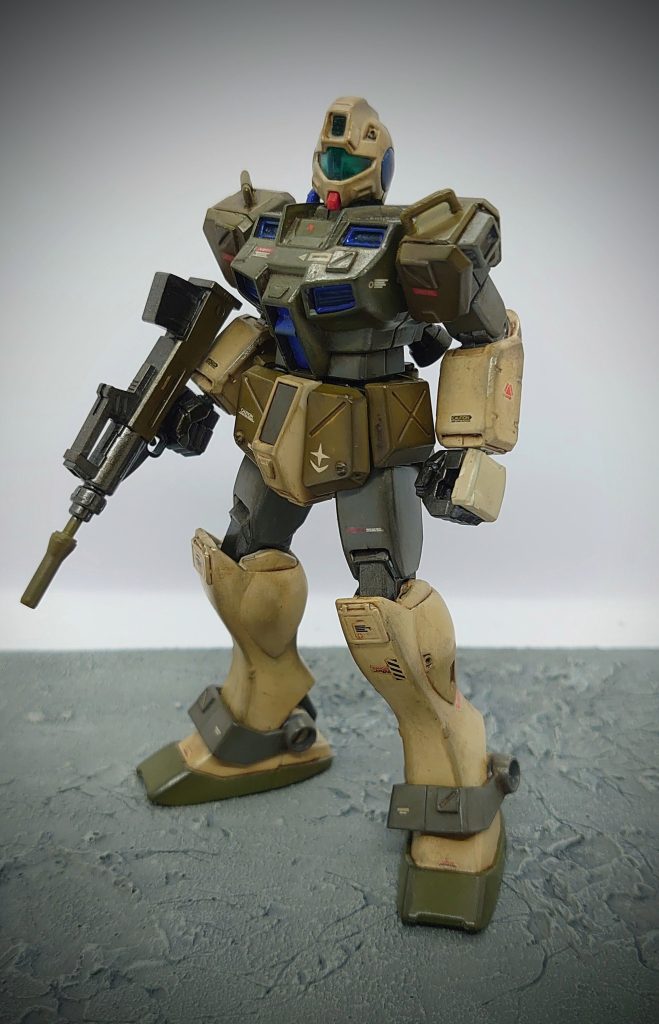 元キット、肩の造形があまり好きでは無かったのでMSGをくっつけてみました