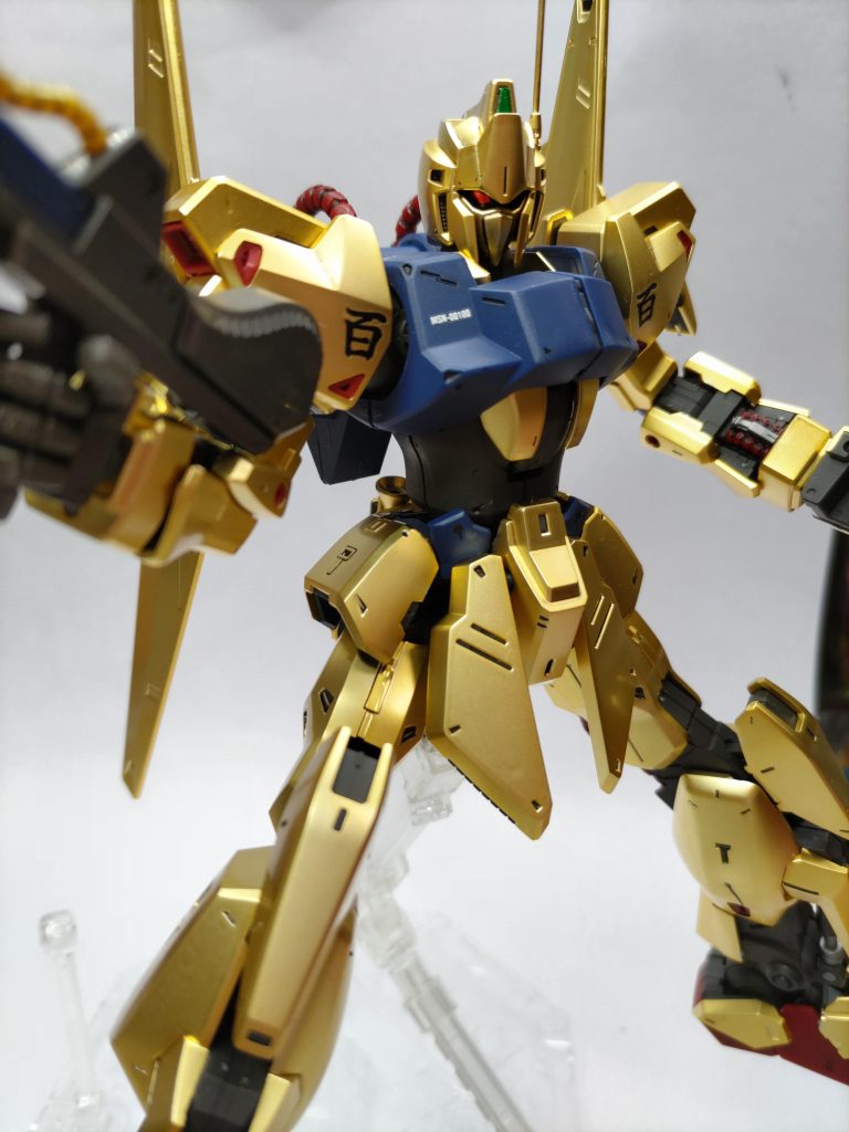 デュアルアイも悪人ぽくていいですね。でもこれもシンプルなグラサンアイが好きです。