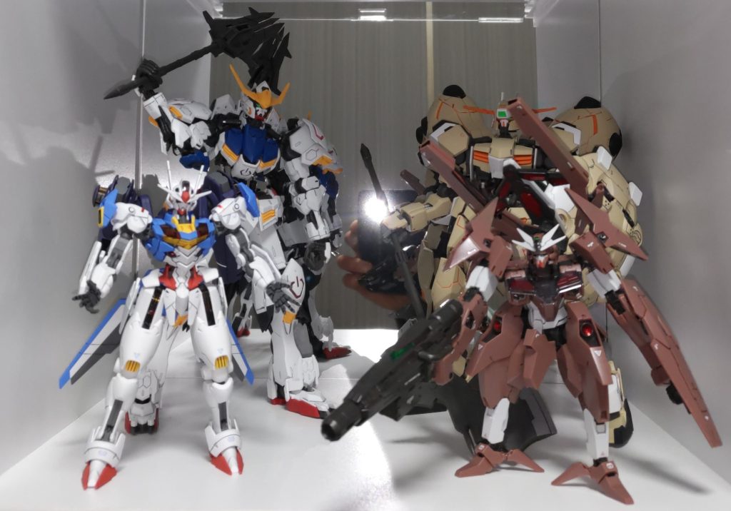 鉄血の〜、水星の〜–2枚目/制作者：いっしー