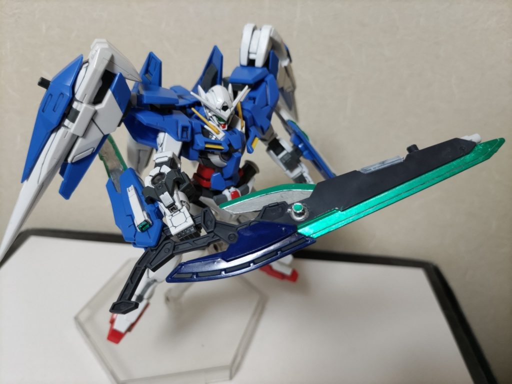 武器の持ち手と接続しGN粒子の供給が可能