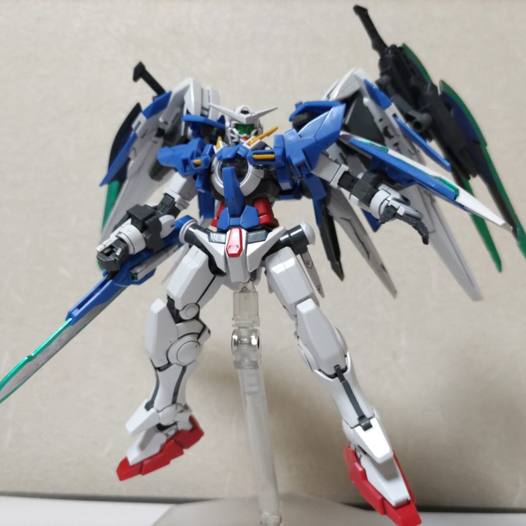 エクシア3番機 セブンソードライザー｜プラナリアンさんのガンプラ作品