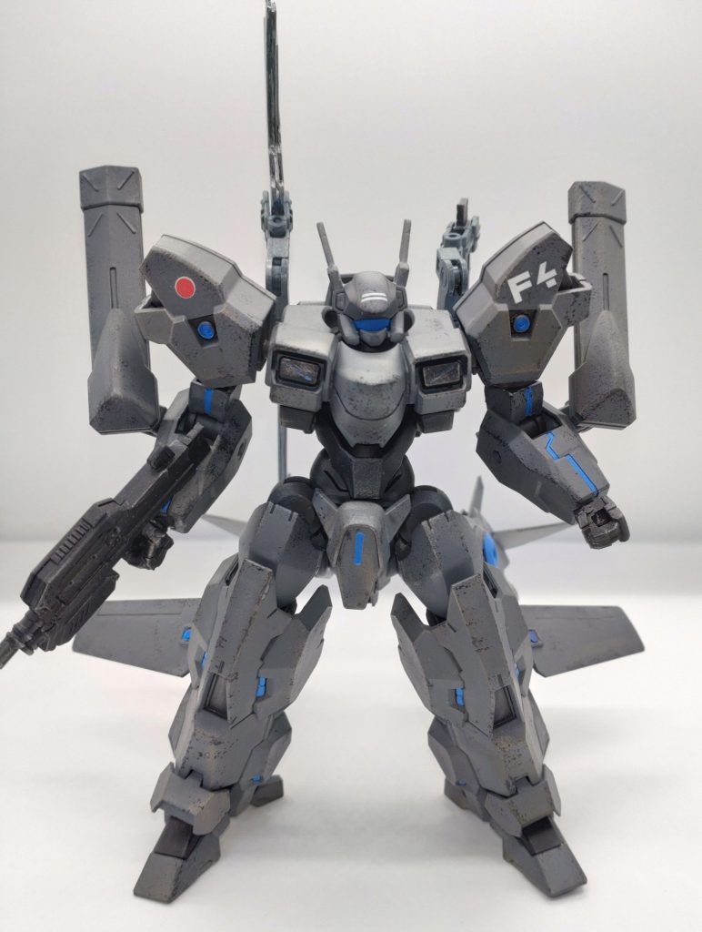 初めは今製作中のサイコダリルバルデを仕上げる前にウェザリング練習として用意しましたが、好きな作品なので思いのほか没頭、アニメを見直しOPをループしながらノリノリで作りました。なので画像多めですが是非最後までお付き合い下さい。