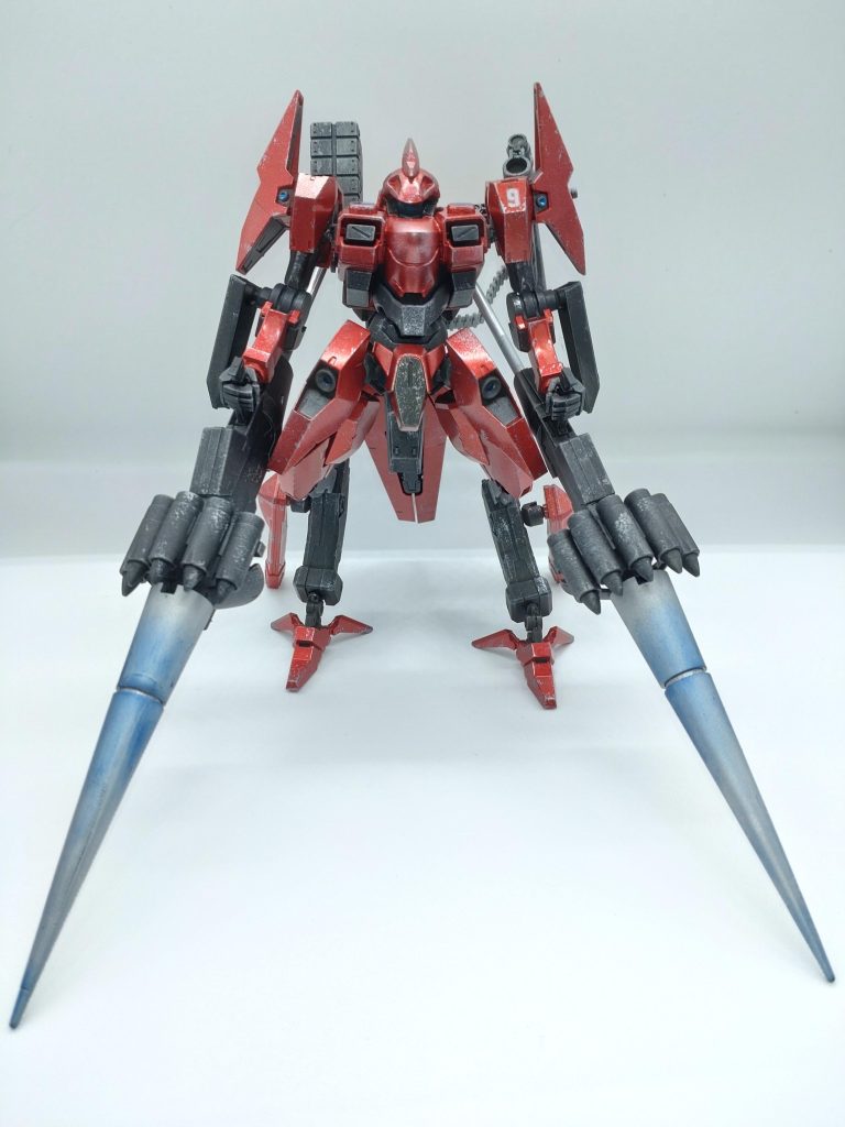 二本の長いショットランサーが特徴的、過去にF90ミッションパックを使用した際、武器だけ余ったので今作に採用しました。