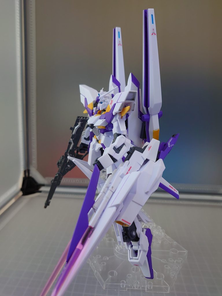 ガンダムデルタカイ–3枚目/制作者：タップン