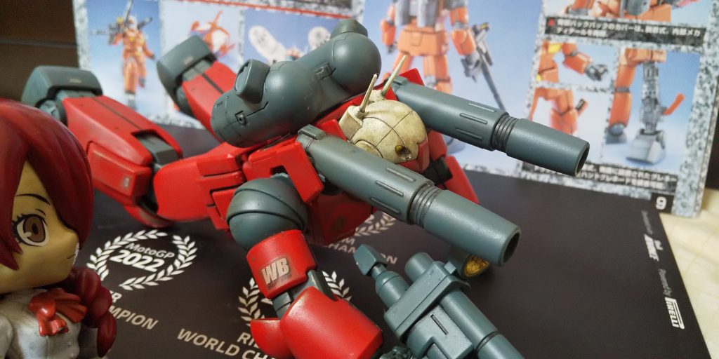 :このポーズ…(撃てよ♪撃てよ♪撃てよ！♪)